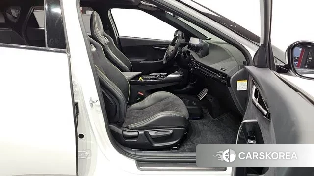 Kia EV6 2023 Белый из Кореи, фото 2