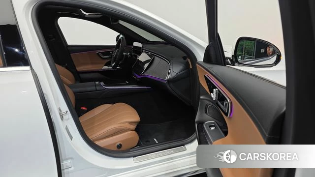 Mercedes-Benz E-Class W214 2025 Белый из Кореи, фото 2