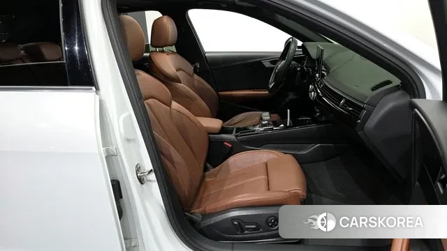 Audi A4 (B9) 2021 Белый из Кореи, фото 2