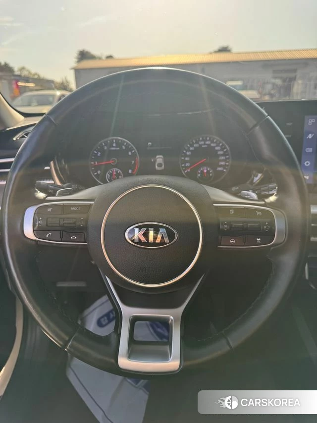 Kia K5 3rd generation 2021 Белый из Кореи, фото 2