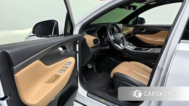 Hyundai The New Santa Fe 2023 Белый из Кореи, фото 2