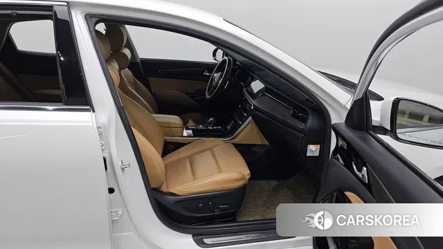 Kia K7 Premier Hybrid 2021 Белый из Кореи, фото 2