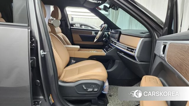 Hyundai Santa Fe (MX5) 2023 Серый из Кореи, фото 2