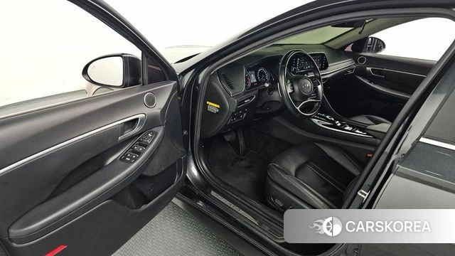 Hyundai Sonata (DN8) 2020 Серый из Кореи, фото 2