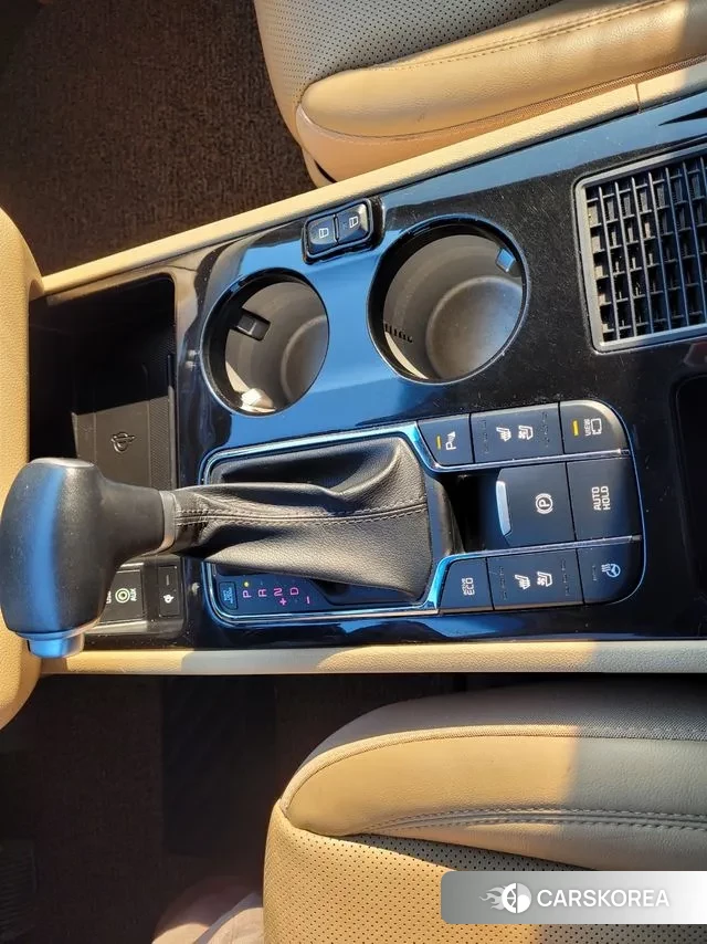 Kia The New Carnival 2019 Белый из Кореи, фото 2