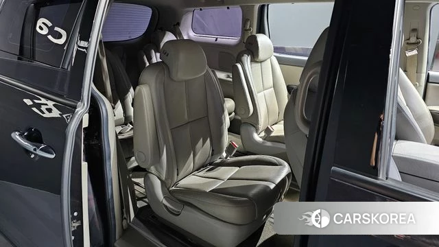 Kia The New Carnival 2019 Серый из Кореи, фото 2