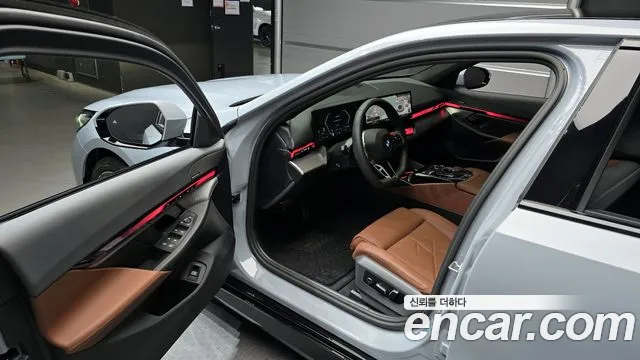 BMW 5 Series (G60) id 2722020 из Кореи 2