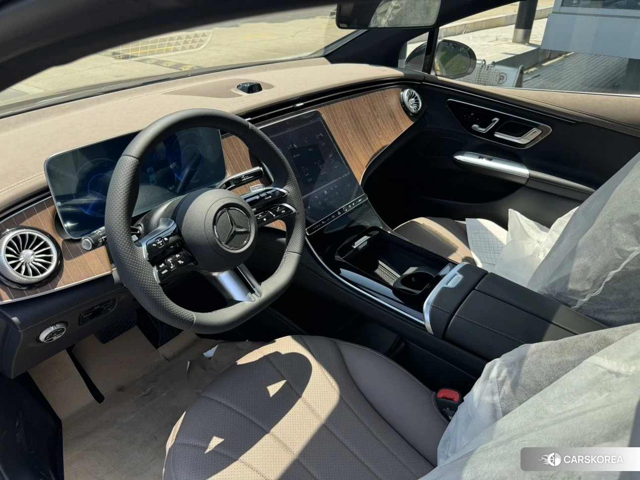 Mercedes-Benz EQE 2024 Черный из Китая, фото 2