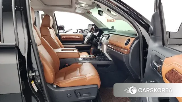 Toyota Tundra 2018 Черный из Кореи, фото 2