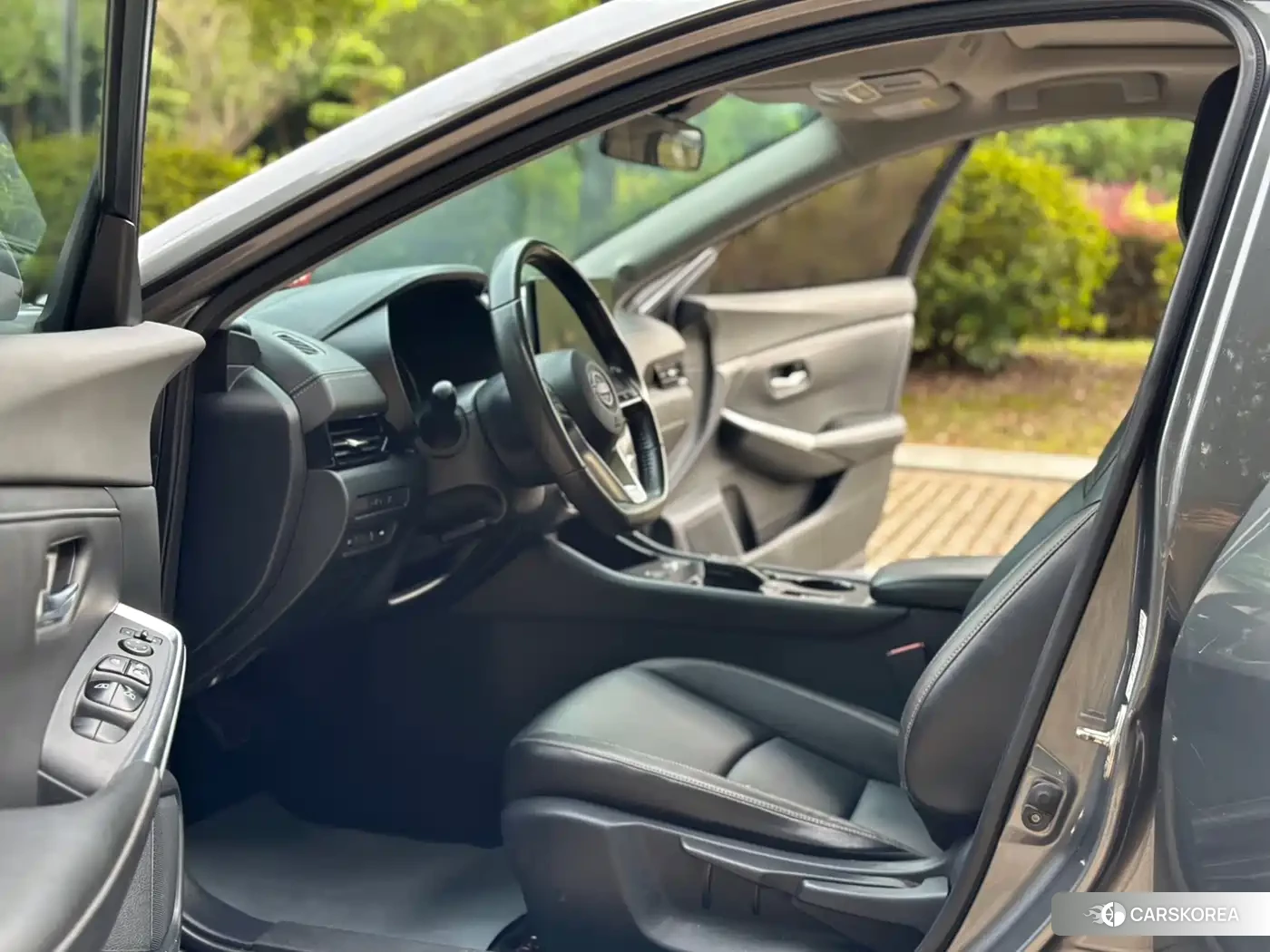 Nissan Sylphy 2022 Silver/gray из Китая, фото 2