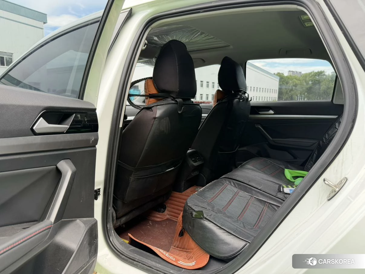 Volkswagen Lavida 2022 Белый из Китая, фото 2
