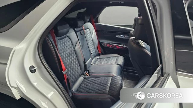 Genesis GV70 2021 Белый из Кореи, фото 2
