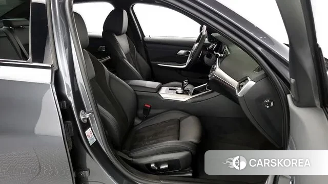 BMW 3 Series (G20) 2022 Серый из Кореи, фото 2