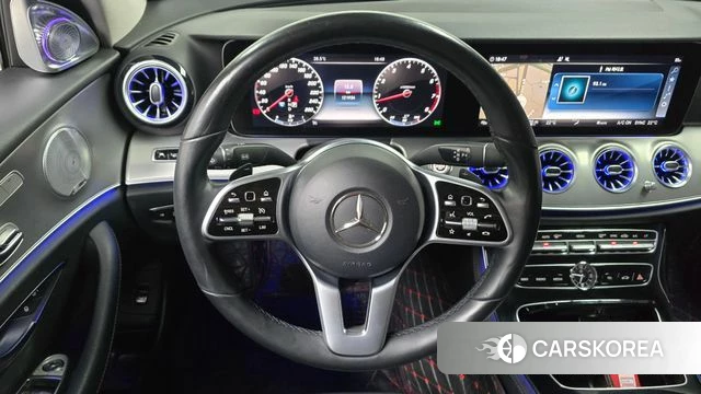 Mercedes-Benz E-Class W213 2018 Черный из Кореи, фото 2