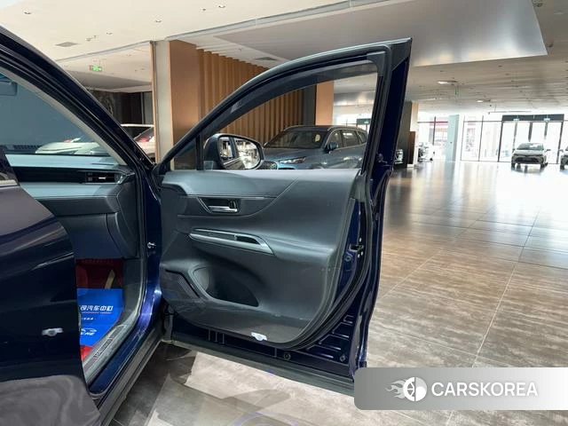 Toyota Ling Fang HARRIER 2022 Другой из Китая, фото 2