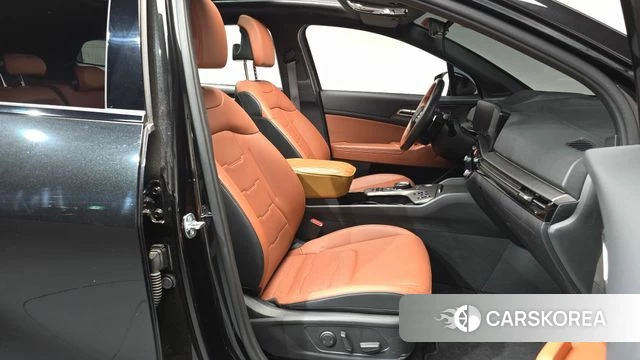 Kia The New Sportage 5th Generation 2025 Черный из Кореи, фото 2