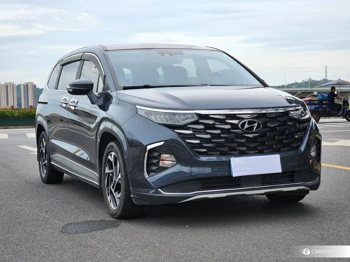Hyundai Kustu 2023 Silver/gray из Китая, фото 2