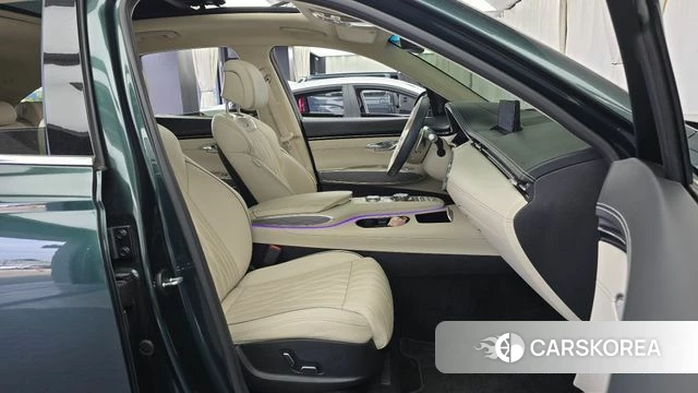 Genesis GV70 2022 Темно-зеленый из Кореи, фото 2