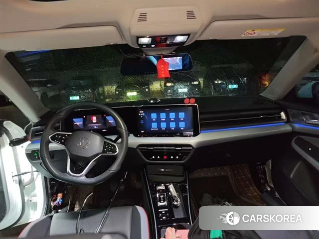 Volkswagen Lingdu 2024 Белый из Китая, фото 2