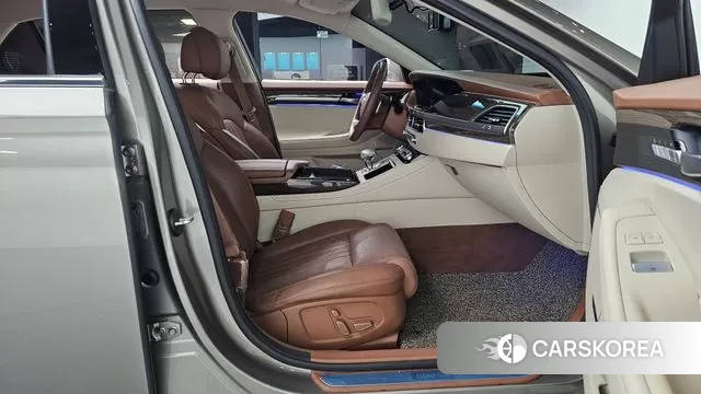 Genesis G90 2019 Коричневый из Кореи, фото 2