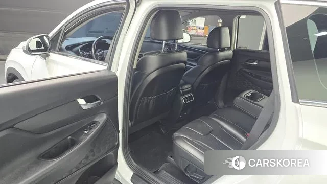 Hyundai The New Santa Fe 2021 Белый из Кореи, фото 2