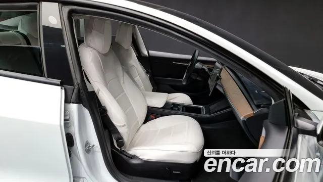 Tesla Model 3 2022 Белый из Кореи, фото 2