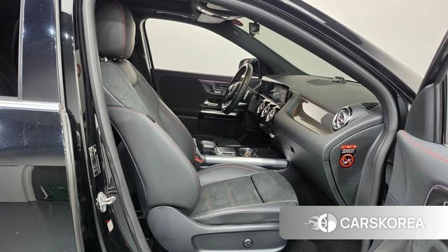 Mercedes-Benz GLA - Class H247 2020 Черный из Кореи, фото 2