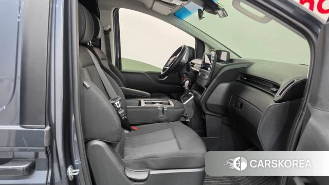 Hyundai Staria 2023 Серый из Кореи, фото 2