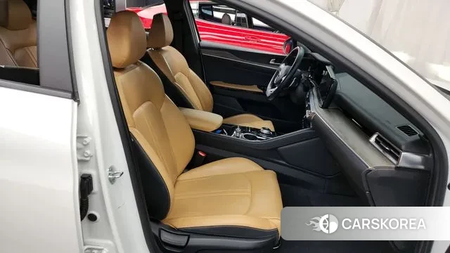 Kia K5 3rd generation 2020 Белый из Кореи, фото 2
