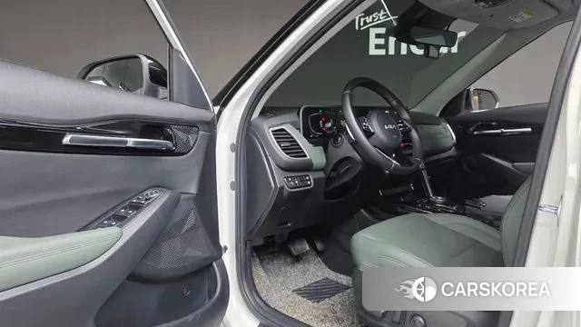 Kia The New Seltos 2022 Белый из Кореи, фото 2