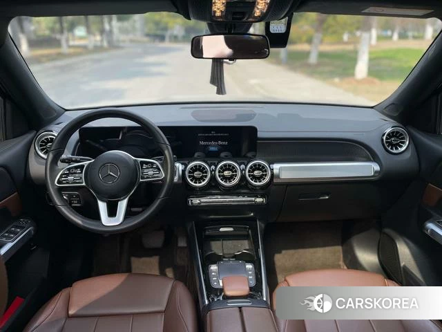 Mercedes-Benz GLB 2022 Черный из Китая, фото 2