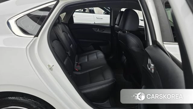 Kia Come New K3 2018 Белый из Кореи, фото 2