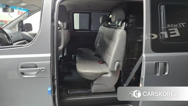 Hyundai The New Grand Starex 2018 Серебряный из Кореи, фото 2