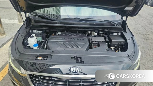 Kia The New Carnival 2019 Черный из Кореи, фото 2