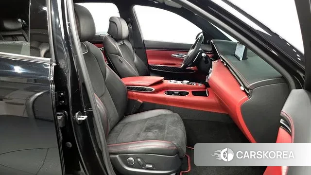 Genesis GV70 2022 Черный из Кореи, фото 2