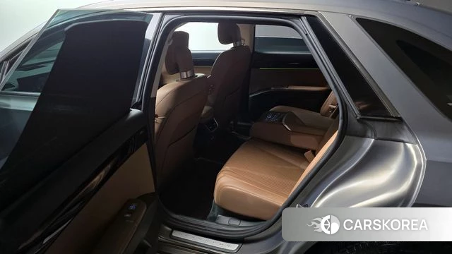 Hyundai Grandeur (GN7) 2023 Песочный из Кореи, фото 2