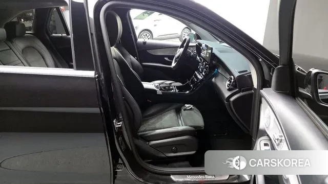 Mercedes-Benz GLC-Class X253 2019 Черный из Кореи, фото 2