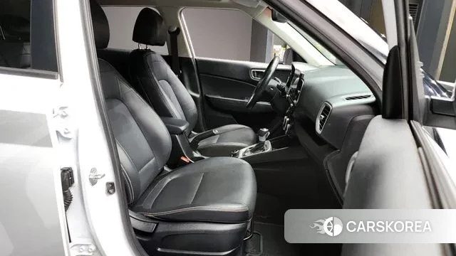 Hyundai Venue 2020 Белый из Кореи, фото 2