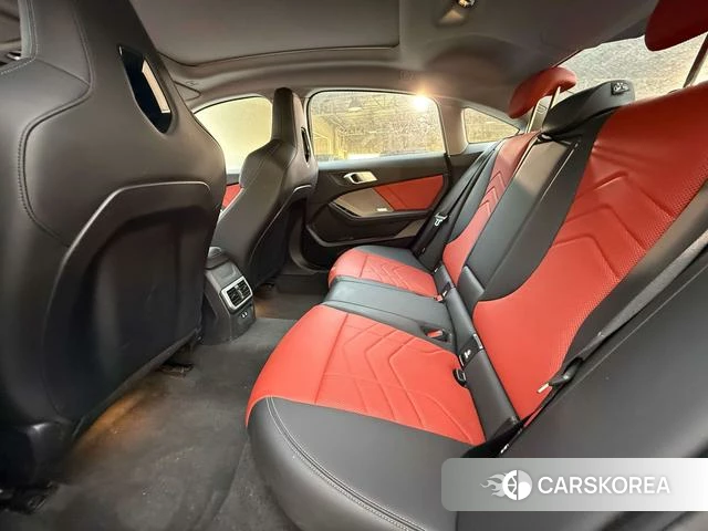 BMW 2 series 2025 Черный из Китая, фото 2
