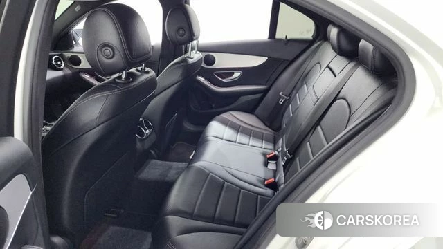 Mercedes-Benz C-Class W205 2020 Белый из Кореи, фото 2