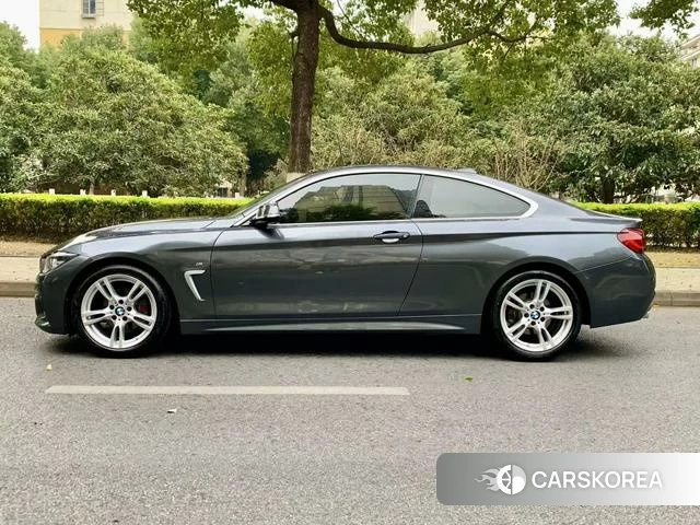 BMW 4 series 2020 Темно-серый из Китая, фото 2