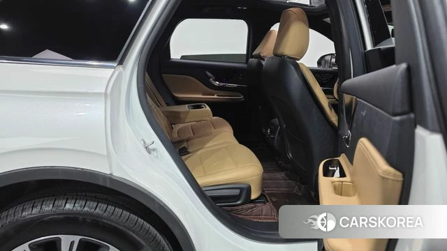 Lincoln Corsair 2021 Белый из Кореи, фото 2
