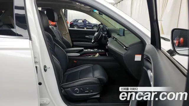 Genesis Electrified GV70 2022 Белый из Кореи, фото 2