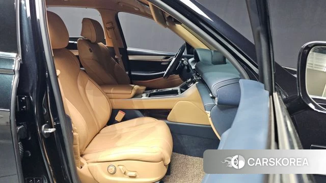 Genesis GV80 2022 Черный из Кореи, фото 2