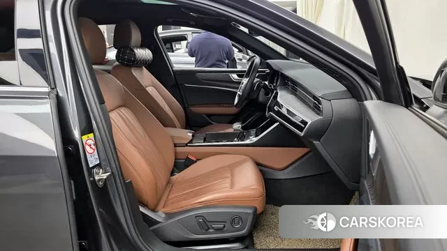 Audi A6 (C8) 2023 Серый из Кореи, фото 2