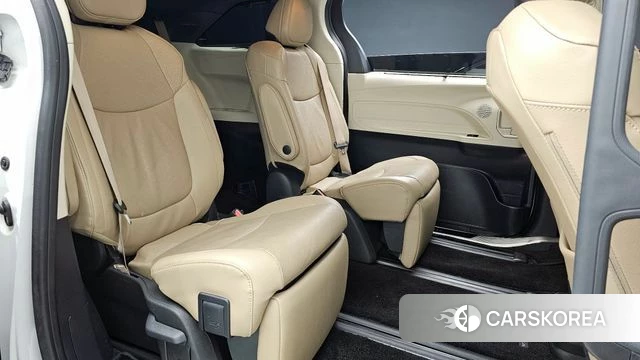 Toyota Sienna 4th Generation 2024 Белый из Кореи, фото 2