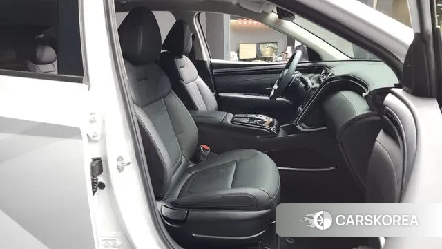 Hyundai Tucson (NX4) 2023 Белый из Кореи, фото 2