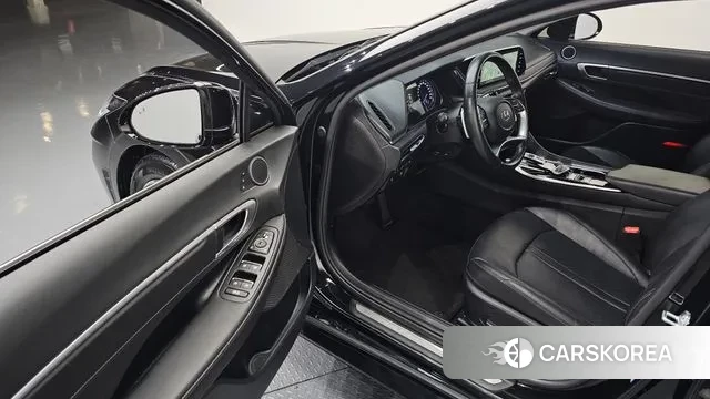 Hyundai Sonata (DN8) 2021 Черный из Кореи, фото 2