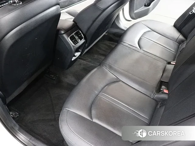 Kia The New K5 2nd generation 2018 Белый из Кореи, фото 2