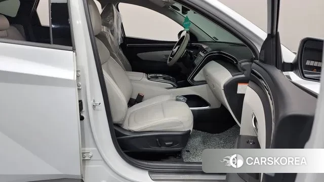 Hyundai Tucson Hybrid (NX4) 2022 Белый из Кореи, фото 2